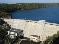 Vranovská přehrada s vodní elektrárnou